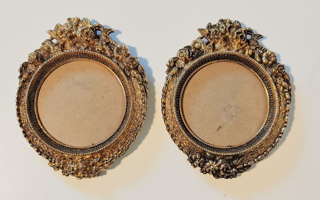 Set of Two Vitage Ornate Floral