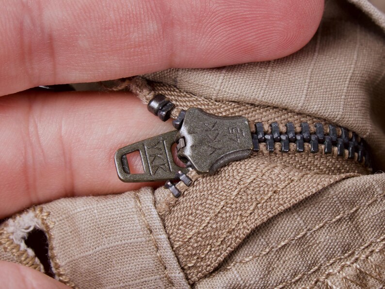 Calça Cargo Regular Masculina CARHARTT WIP Bege com Bolsos e Pernas em Ripstop, Tamanho W28 L30 imagem 9