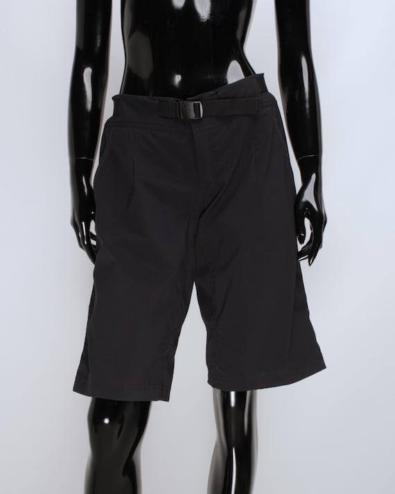 Haglöfs, Women's HAGLOFS Low Cut Black Nylon Hiking Climatic Belted Pocked Shorts Size 36