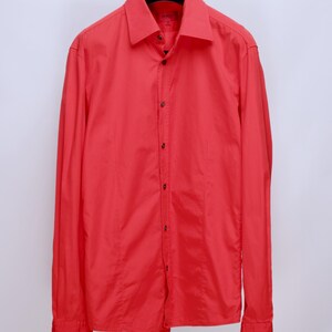 Camisa de vestir informal de manga larga con botones y etiqueta roja para hombre HUGO BOSS Eifel, talla M