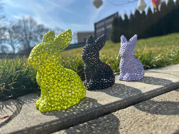 Moderner Osterhase Voronoi Design – 3D Druck Osterdeko Minimalistisch – Geometrische Hasenfigur – Frühlingsdeko Tischdeko in 20 Farben