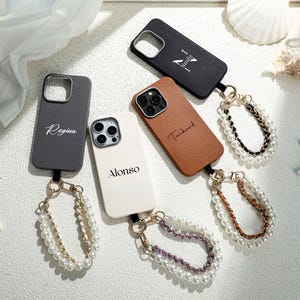 Custodia per telefono in pelle PU personalizzata, custodia per telefono con cinturino da polso, custodia per telefono con nome personalizzato per iPhone 16 15 14 13 Pro Max X XS 7 8