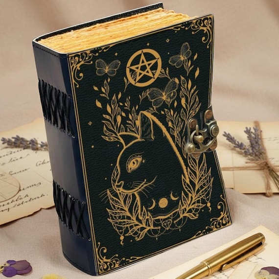 Mystical Cat Moon Leather Journal – Handmade Witchy Notebook with Lock, Pentacle Cover, Vintage Deckle Edge Paper, Book of Shadows Grimoire