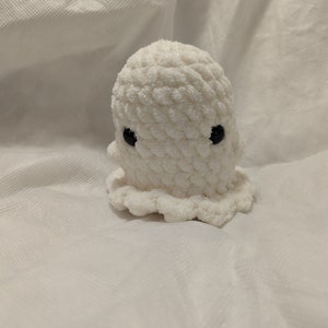 Crochet Ghost