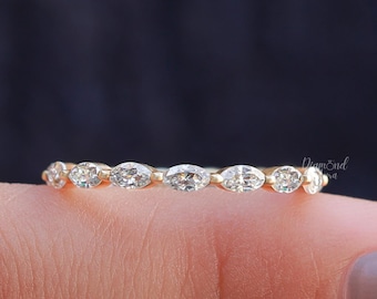 Anel de eternidade em ouro maciço 14K com corte marquise, aliança de casamento, anel empilhável, anel de eternidade com moissanita, aliança de aniversário para mulheres.