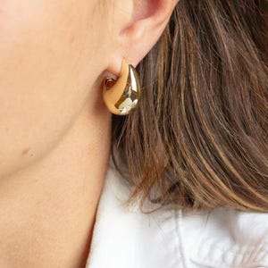 Teardrop Hoop Earrings 14k Gold plated Teardrop Earrings ,Mini Drop Earring ,Chunky Dome Hoop Earrings ,Chunky Teardrop Earrings ,Tear tops