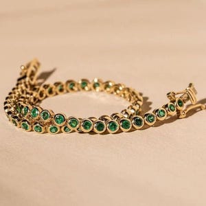 925 Lab Emerald Tennis Bracelet, Lab Emerald Bracelet, silver Bezel Set Emerald Tennis Bracelet, Emerald Layering Bracelet For Women Gift
