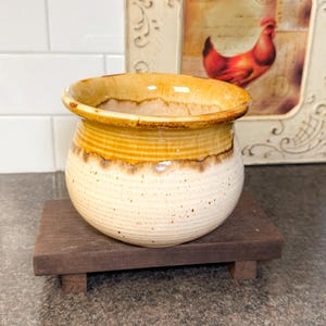 Vintage ceramic pot