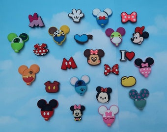 Charms de cocodrilo con forma de globo y orejas de Mickey Minnie