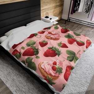 Strawberry Blanket Toile Pattern Velveteen Strawberry Plush Blanket Strawberry Shortcake Blanket Strawberry Shortcake Gifts Two Sizes