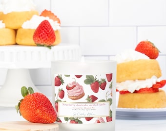 Strawberryshort Cake Soy WaxCandle Glasscandle (stoppino in legno rosa) Glasscandle Strawberryshortcake Candela profumata regalo