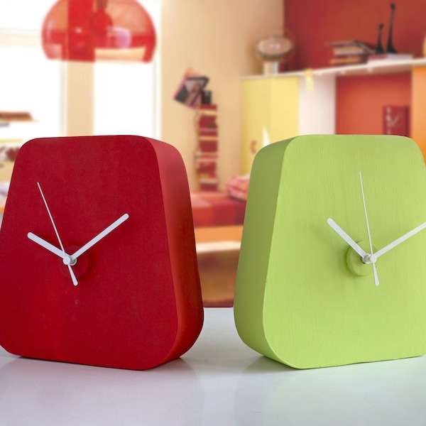 Colourful unique desk clocks, decorative funky table clocks, modern desk clocks, cute table clocks, Green Table clock, Red tabletop clock,