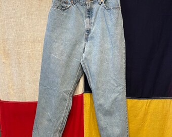 Jeans en denim délavé clair Levi's, coupe slim 90's, taille 14