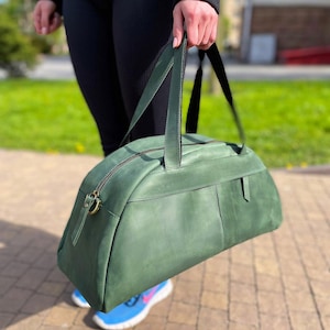 Grüner Leder Seesack für Frauen, Leder Sporttasche für Frauen, Reisetasche, Geschenk für Schwester im Fitnessstudio, Geschenk für Freundin im Fitnessstudio