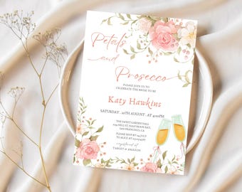 Puede incluir: Una tarjeta de invitación blanca con gráficos florales y prosecco. La tarjeta dice "Petals and Prosecco" e invita a los invitados a celebrar el evento nupcial de Katy Hawkins. El diseño incluye rosas rosas y copas de champán.