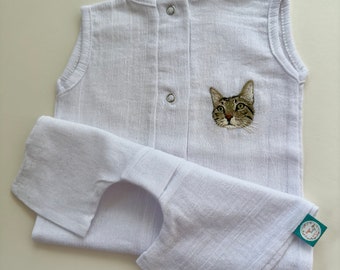 Custom Embroidered Dog/Cat Onesie, New Best Friend onesie, Baby Shower Gift, Newborn Baby Gift, Baby Romper, Pet Portrait Embroidery