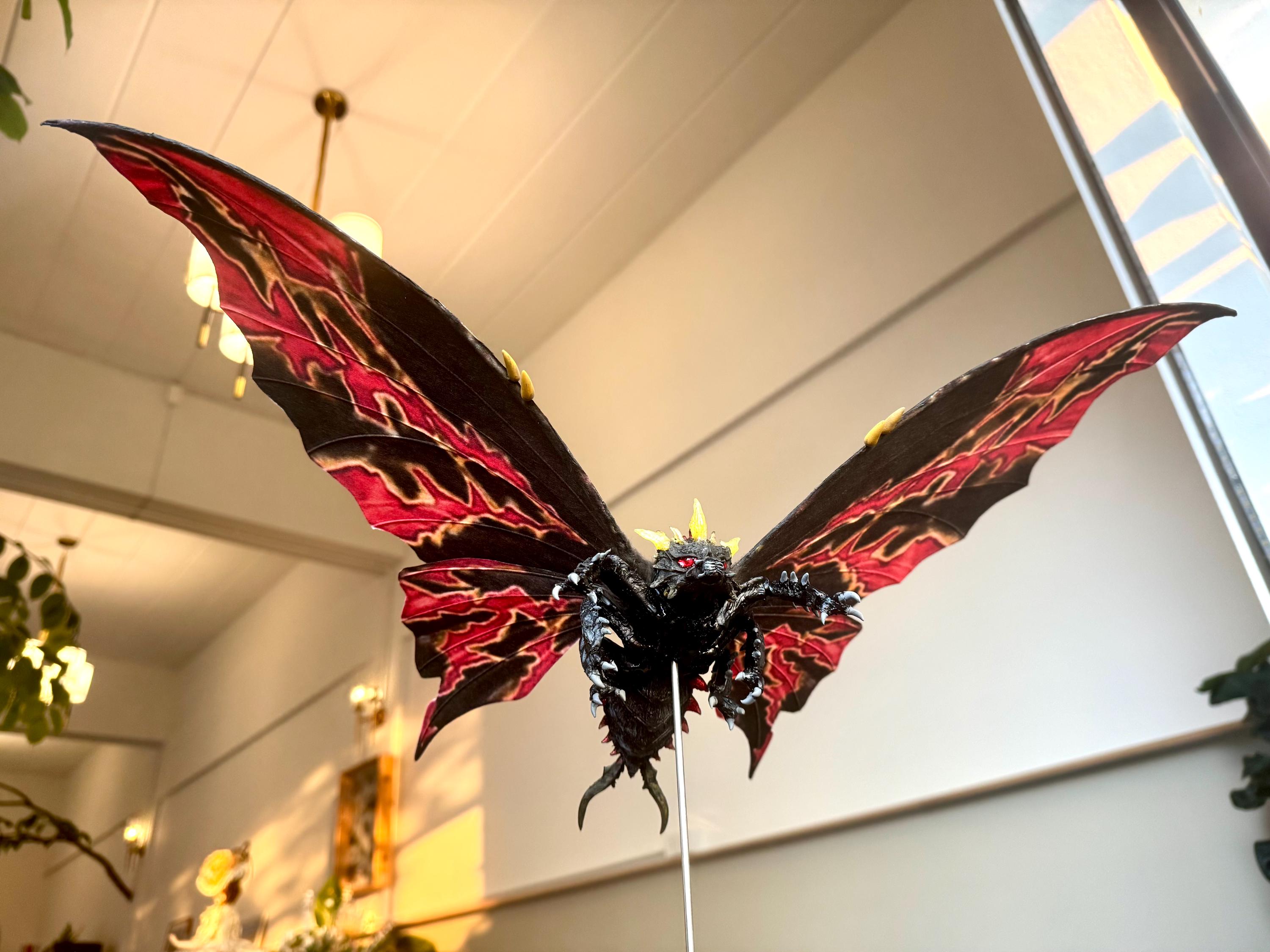 バトラ1992スタチュー：ゴジラ対モスラ、翼幅70cm、ハンドメイド