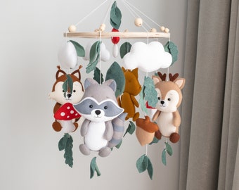 Woodland Baby Mobile Forest Animal Mobile Hanging Crib Mobile Nursery Mobile Gender neutral mobile Animals cot mobile Baby Shower gift