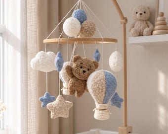 Teddy Bear Hot Air Balloon Baby Mobile, Neutral Boucle Nursery Decor, Green Crib Mobile for Boy and Girl, Newborn Beby Gift