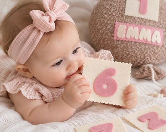 Baby Milestone Balloon Set, Baby Girl Personalized Gift, Monthly Photo Prop, Neutral Nursery Decor, First Year Tracker
