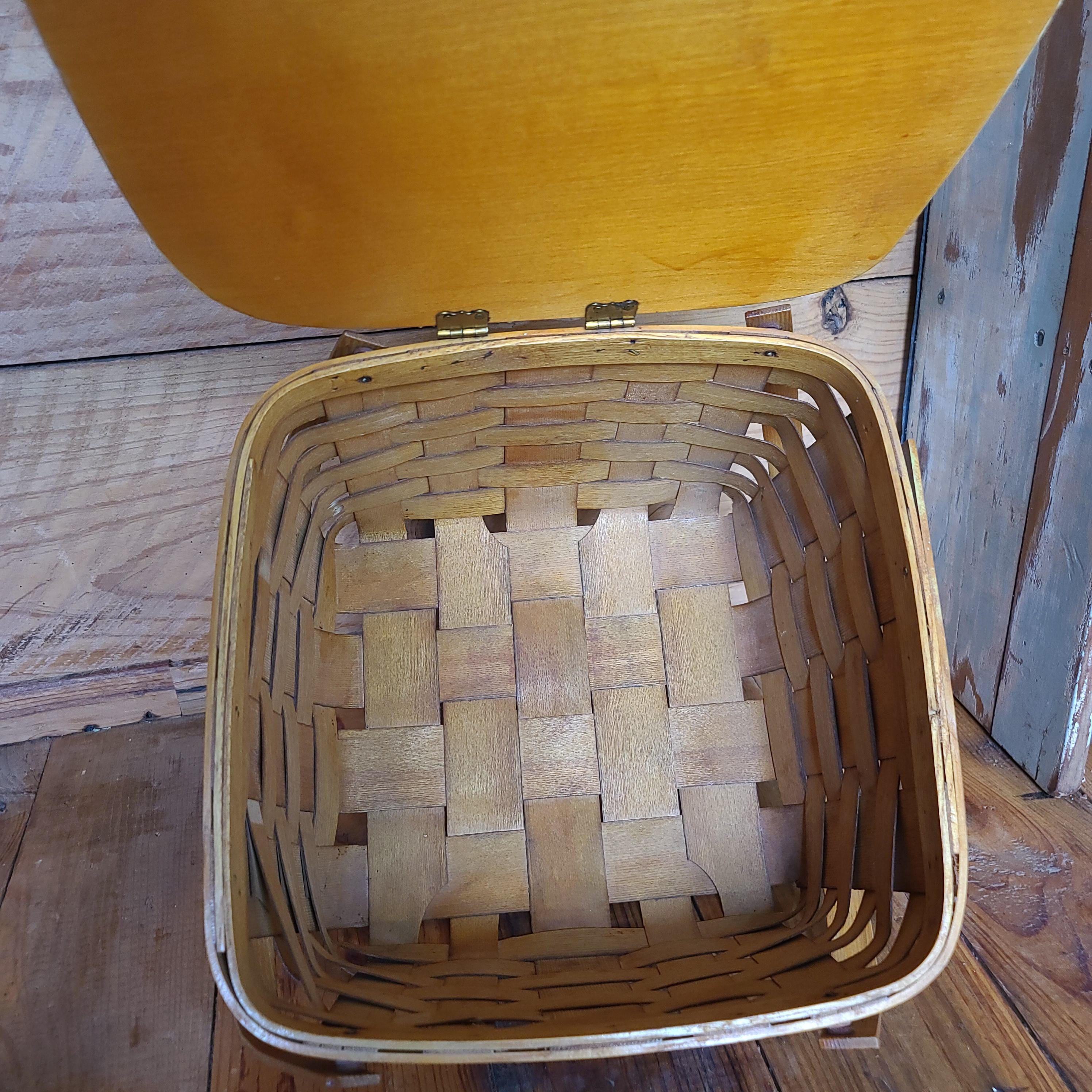 ビンテージ BASKETVILLE (1970 年代)、ミディアム/ラージサイズ