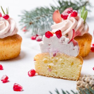 Cheese cupcakes | Cupcakes with cheese cream and raspberry | Good idea | Sweets recipe PDF | Christmas Baking Recipes | Holiday Cooking