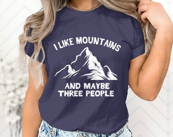 Maglietta da campeggio - Mi piacciono le montagne - montagne, campeggio, campeggiatore felice, attrezzatura da escursionismo, escursionismo, regalo per campeggiatore, regalo per lui, elementi essenziali per il campeggio