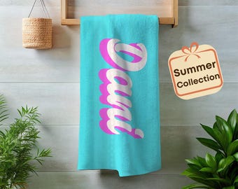 Toalha de praia personalizada: Toalha de piscina colorida com nome personalizado