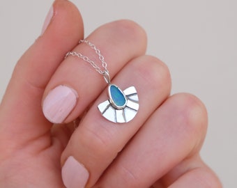 スターリングシルバーとインディアンブルーオパールペンダント 12.2g