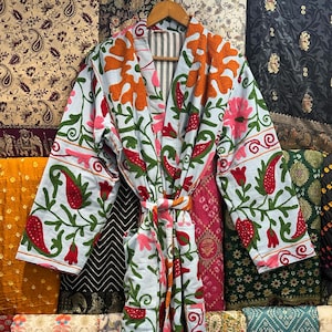 Handmade Suzani Embroidered Cotton Kimono Robe: Boho Floral Overcoat