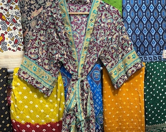 Kimono de seda reciclada hecho a mano: ropa de estar por casa estilo boho para tallas grandes