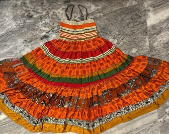 Gonna lunga patchwork in seta riciclata fatta a mano: gonna a balze da festival boho