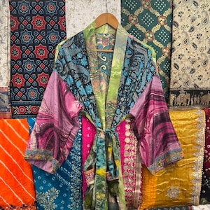 Handgemaakte patchwork zijden sari-kimonobadjas: Boho Resort Wear