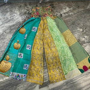Recycelte Sari Seide Patchwork Palazzo Hose: Hippie Hose mit weitem Bein