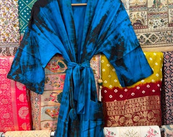 Kimono en soie batik fait main, tenue de villégiature tie-dye
