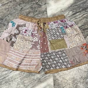 Handgefertigte Unisex-Boho-Patchwork-Shorts, Rayon-Festival-Kleidung, Sommer-Strandbekleidung, Yoga-Shorts, Hippie-Patchwork-Shorts, Herren und Damen-Shorts Bild 5