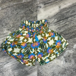 Short bohème fait main en soie sari recyclée : style bohème hippie confortable