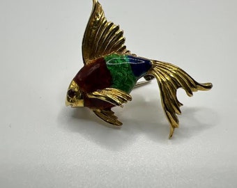 18K Yellow Gold Enamel Tropical Fish Pin