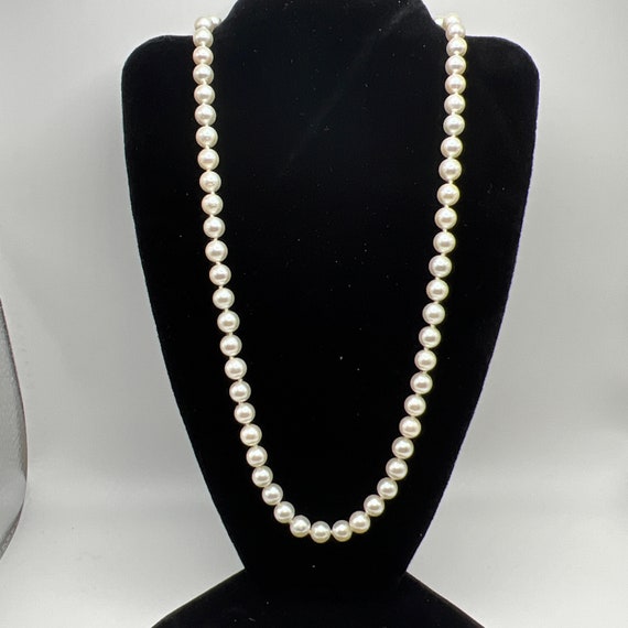 Akoya Japanese Cultured Pearl Necklace 61/2 to 7m… - image 1