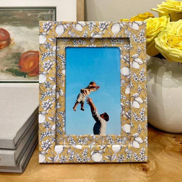 Sketched Lemons Fabric Wrapped Picture Frame and Mat - 4x6 photo