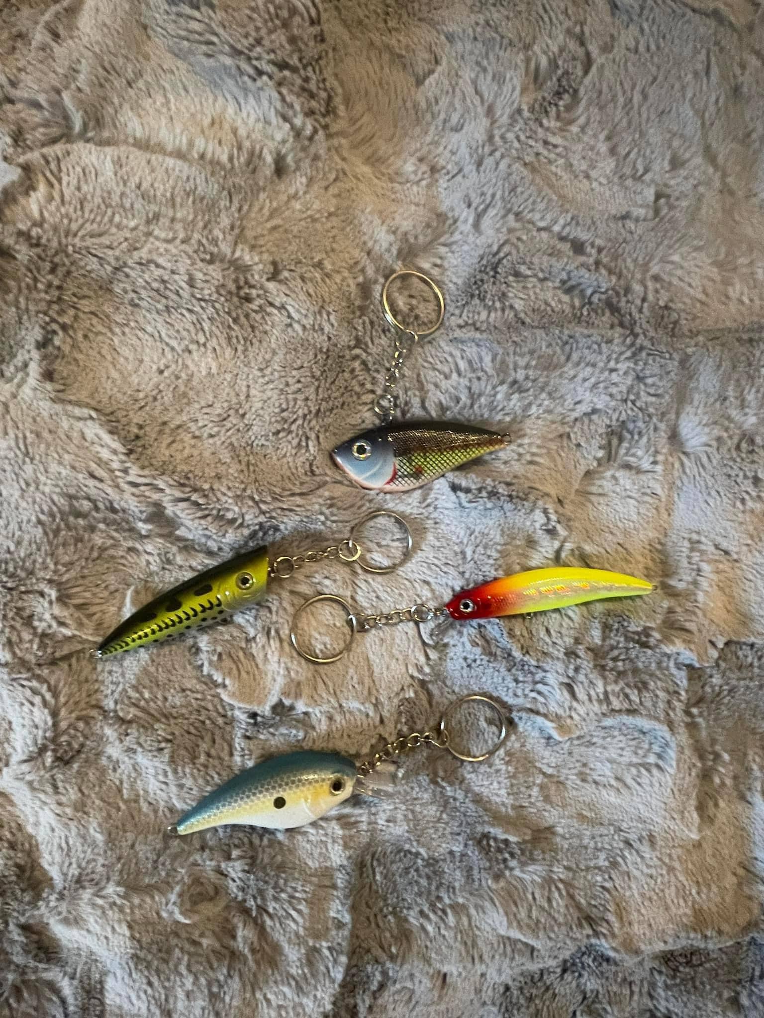 Frog Fishing Lure Keychain Multiplie Colors Fishing & Boat Keys Keychain  Boyfriend Gifts 