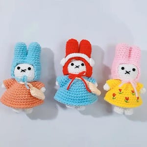 Rabbit Crochet Kit for Beginners: DIY Amigurumi Keychain Set