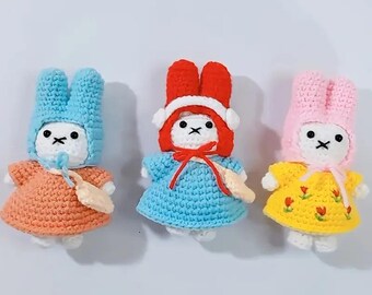Rabbit Crochet Kit for Beginners: DIY Amigurumi Keychain Set