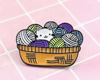 Cartoon Wool Cluster Cat Enamel Pin Cute Animal Badge On Backpack Clothes Backpack White Kitty Brooch Accessories Jewelry Gift For CatLovers