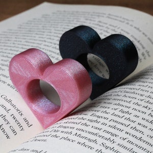 Heart Page Holder | Book Buddy