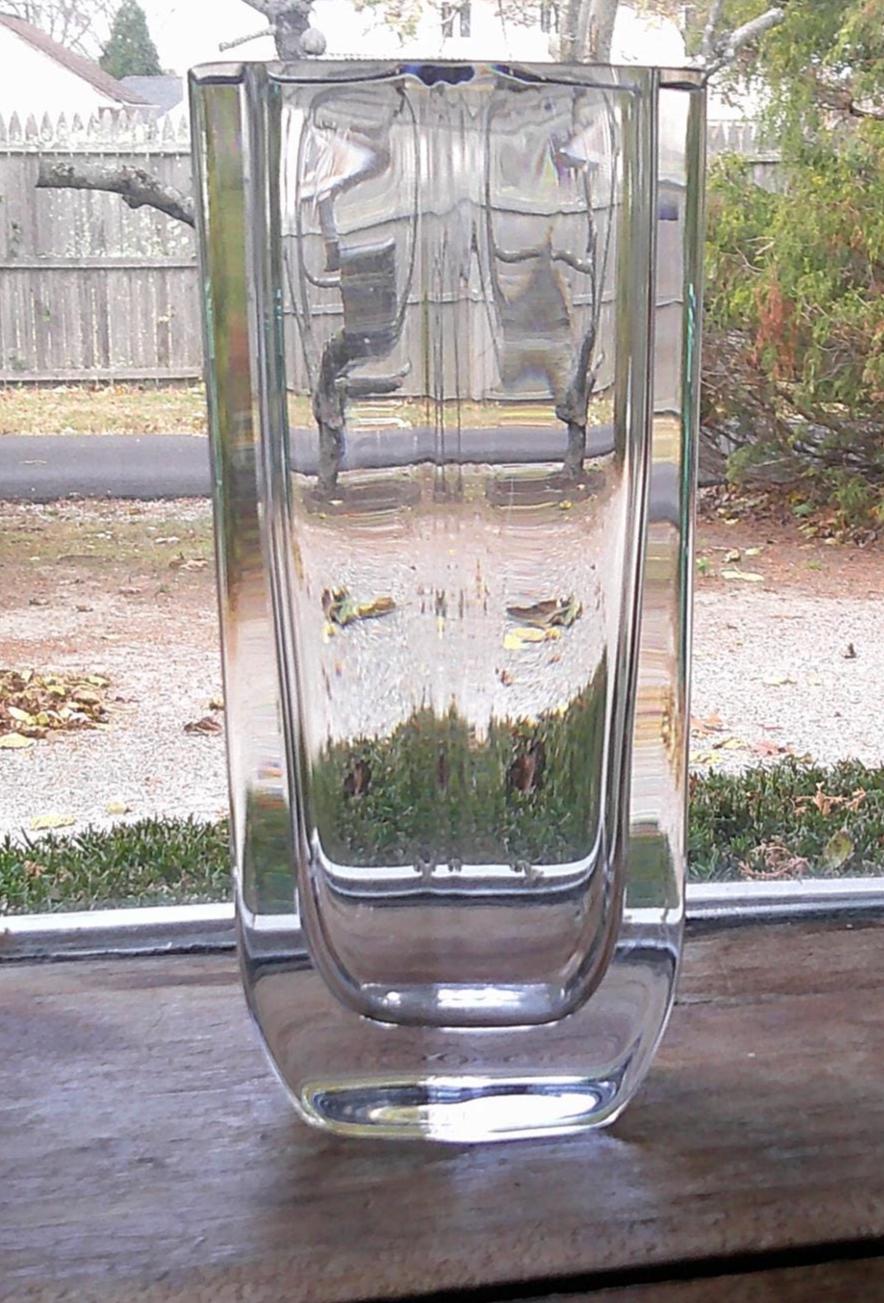KOSTA BODA Crystal Vase Rare Artist Bengt Edenfalk 8 1/4