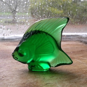 LALIQUE 緑色 ガラス 魚の置物 Lalique Fish - Etsy UK