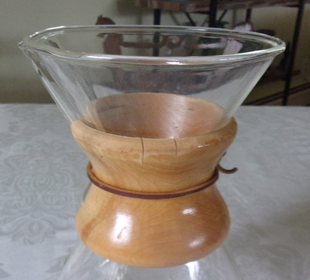 Chemex Pour Over Coffee Maker PYREX Glass 8 Made in USA Vintage Wood
