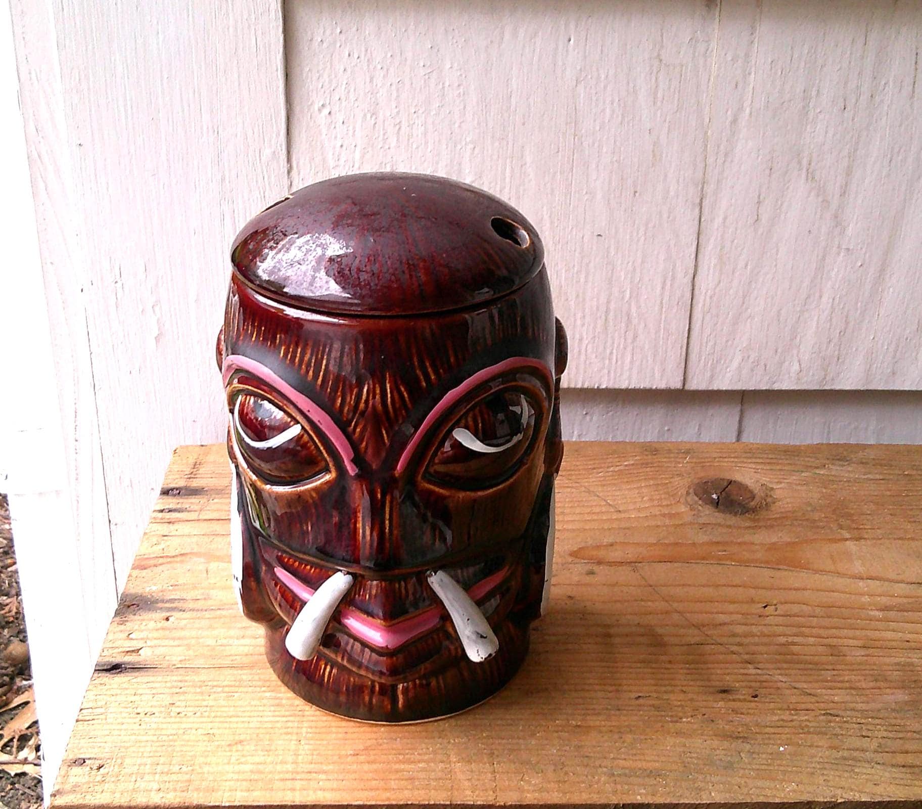 Orchids of Hawaii R-18 Scarce Headhunter Bali Hai Cannibal Vintage