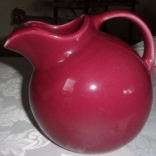 Vintage Hall Pottery Ball Pitcher #633 Ice Lip Maroon U.S.A. Evc